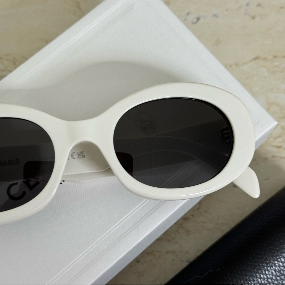 New! Celine Sunglasses, CL40194U 25A, oval, Triomphe, Authentic - Picture 8 of 13